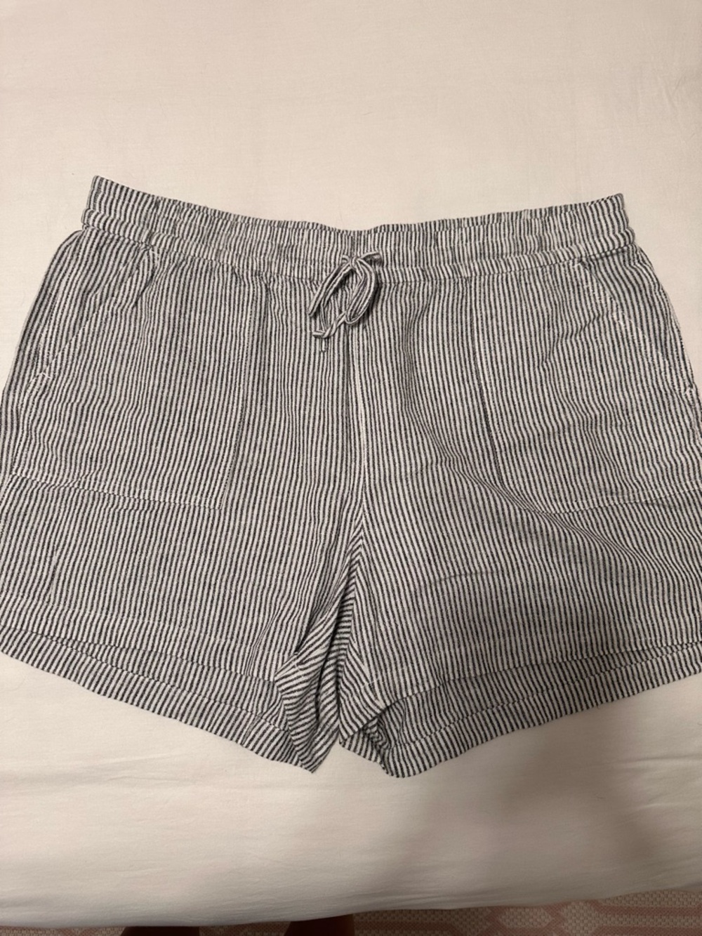 JCrew Linen Short Large